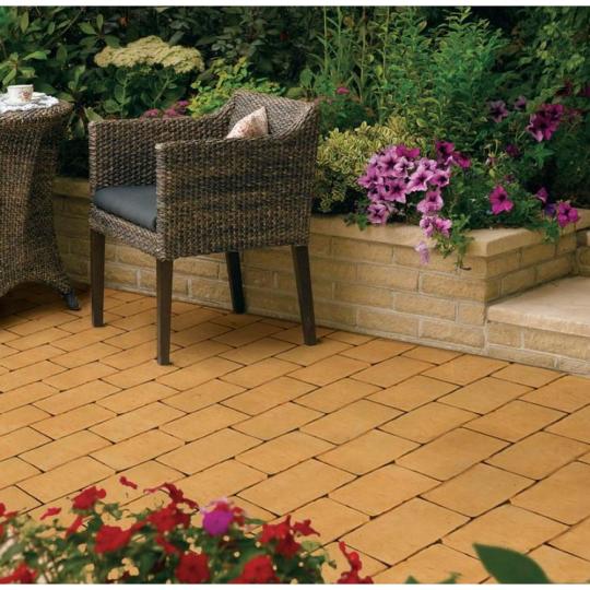 FS cotto classica terracotta 1 sarga terko toszkan toscana tegla beton terasz padloburkolat fagyallo kerti jarda autobeallo mediterran rusztikus country kulteri burkolat.jpg